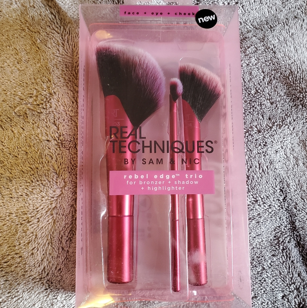 NIB Real Techniques Rebel Edge Trio makeup brushes